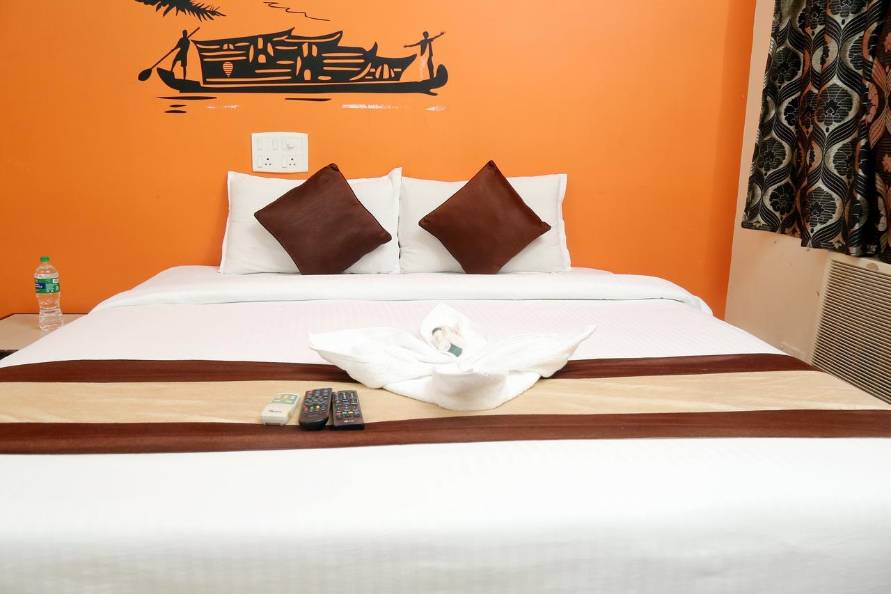 Rich Inn Suites - Next To Accord Metropolitian. Chennai Luaran gambar